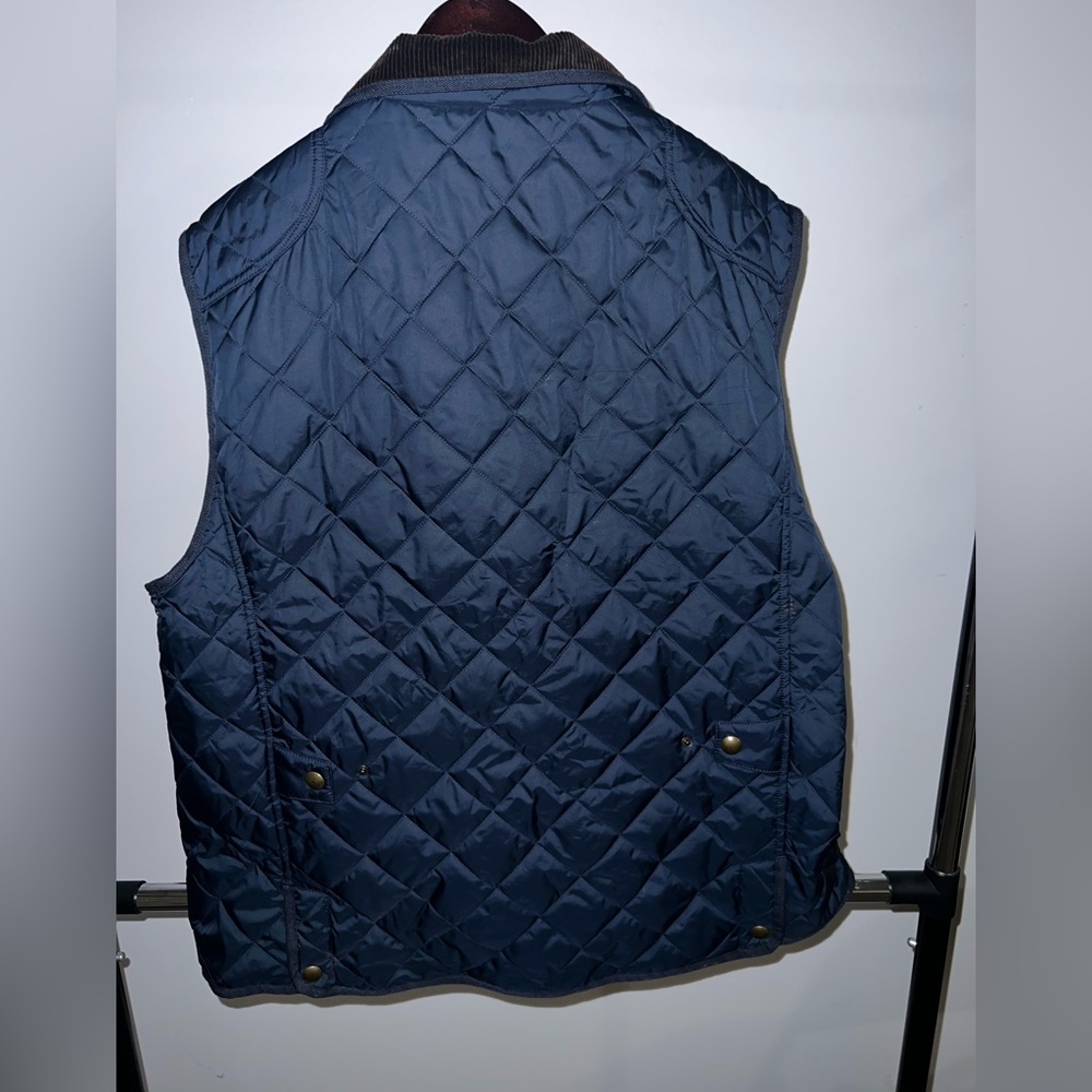Vest - Picture 2 of 2